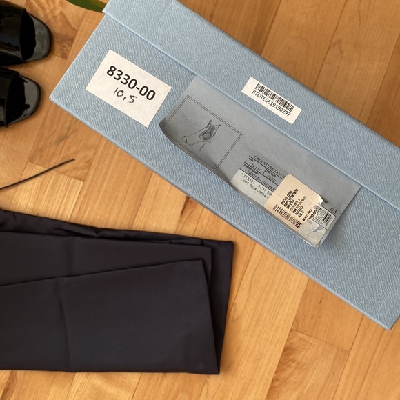 Prada Neoprene Heels 40.5 - Picture 5 of 5